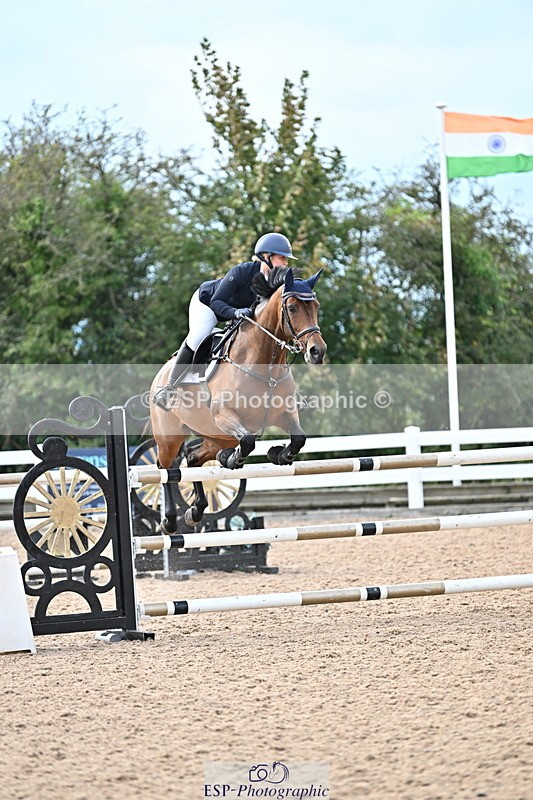 241004A-140648-02467 - Fri 11 1.10m amateur Quals