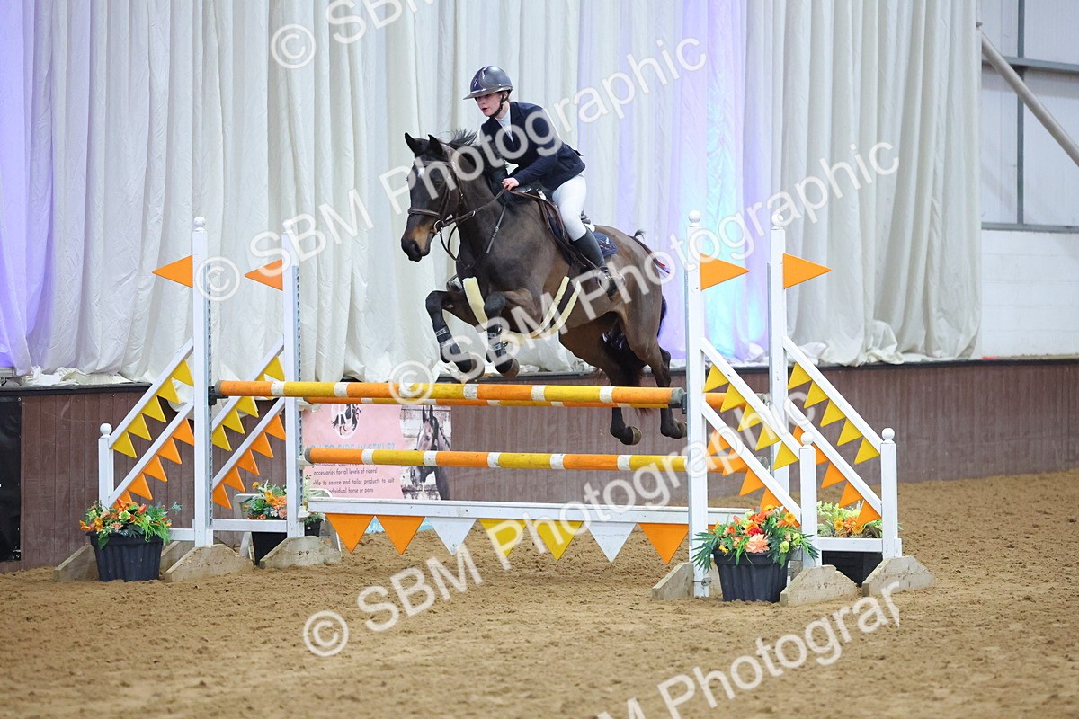 SBM_010632 - Class 23 - Senior Newcomers/ 1.10m Open - First Round (1.10m)