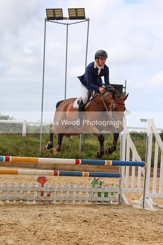 3E7A1363 - Class 11: Senior Discovery/1m open