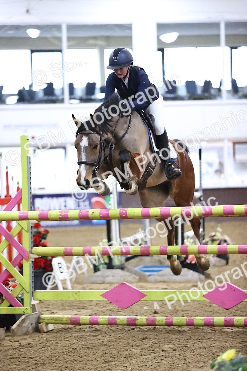 SBM_010103 - Class 25 - Equestrian Senior Foxhunter 1.20m