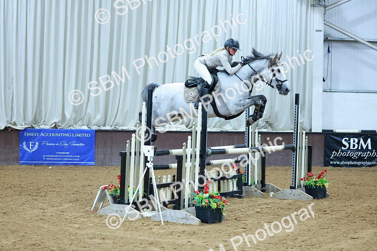 SBM_007242 - Class 19 - Senior Newcomers 1.10m