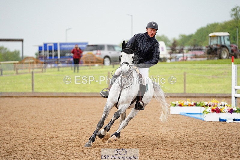 240526A-130906-08239 - Cls 27 Chard Equ May Grand Prix