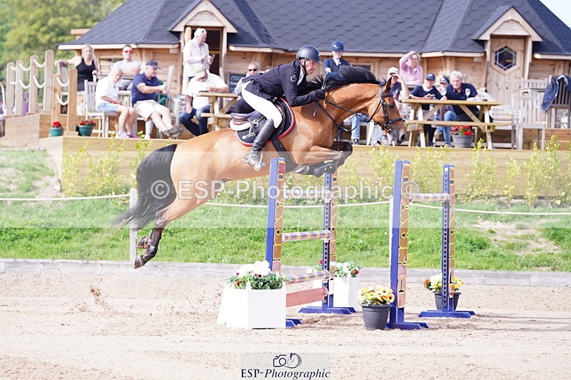 240803A-164842-09371 - Cls 33 National 1.40m Open