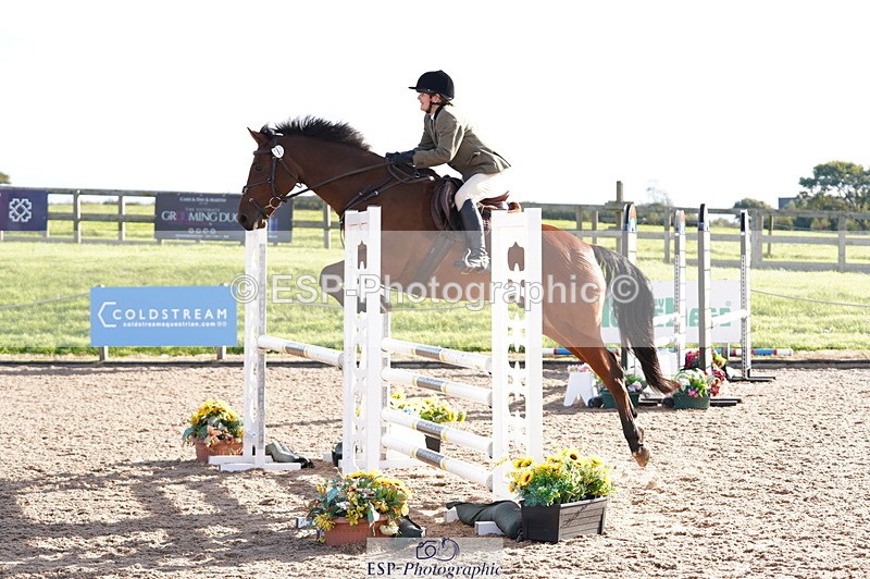 241004A-101010-00032 - Fri 01 Snr Disco & 1.00m Open