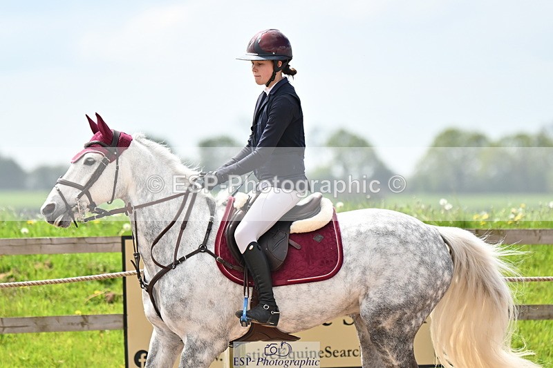 240506A-124251-08770 - Cls 5 Pony Foxhunter & 1.10m Open