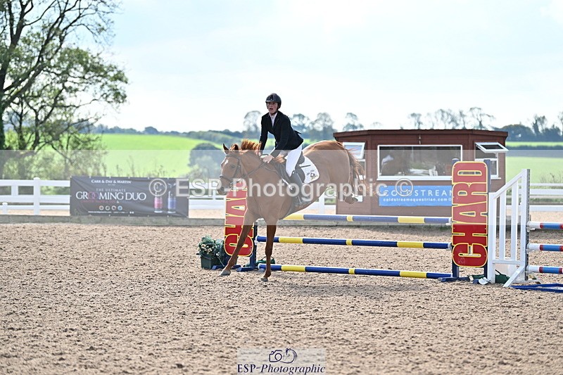 241004A-120522-01788 - Fri 08 85cm Amateur Quals