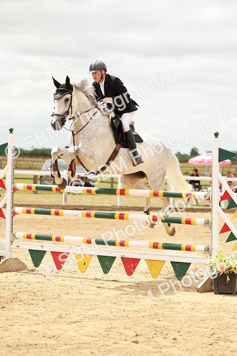 SBM_017824 - Class 21 - Senior Newcomers Championship 2d Rd