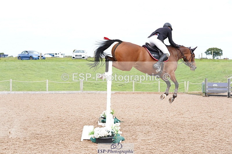 240915A-151150-10807 - Cls 28 Chard Sept GP Jump Off