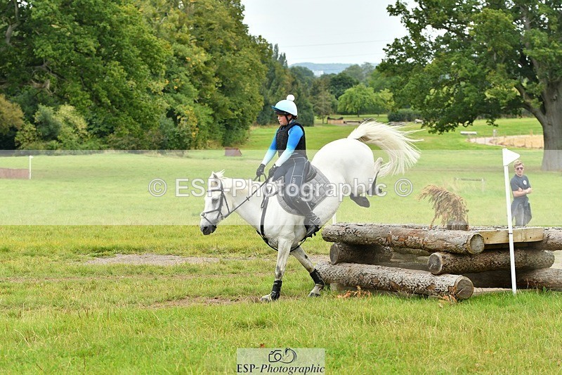 230817-151148-01437 - Theo's 2nd Group - XC