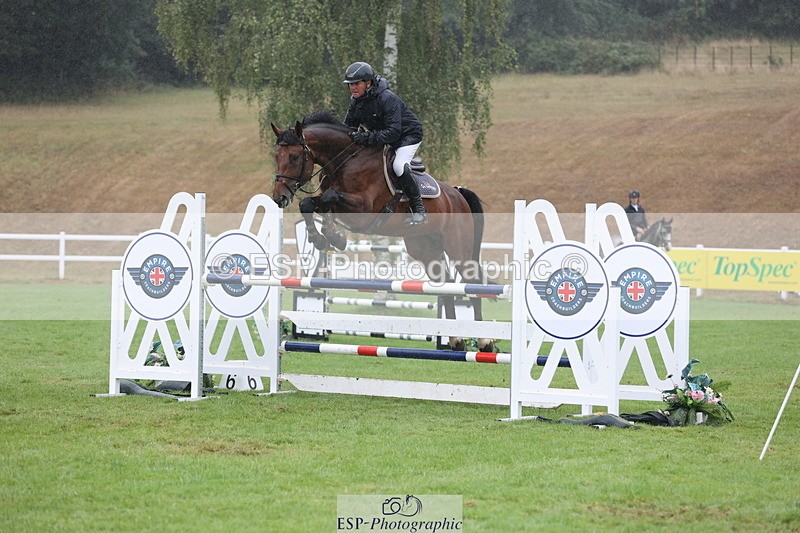 250830A-132608-06672 - Cls 16 Snr Newcomers and 1.10m Open