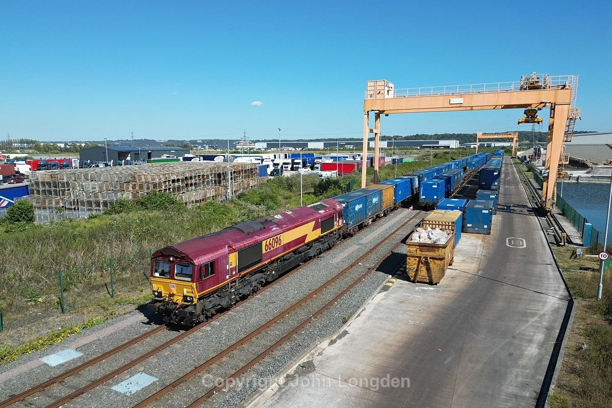 JL - 9.7.25 66096 6C03 Northolt - Svernside Sita, Svernside - Latest shots