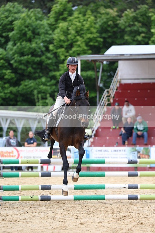 3E7A6018 - Class 4: Senior British Novice/90cm open