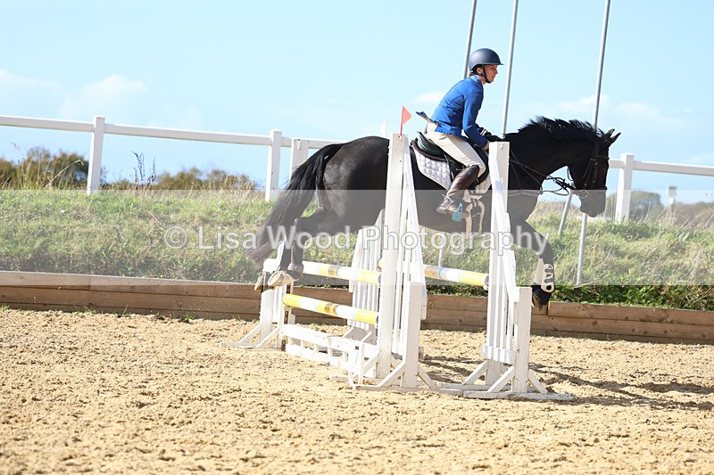 3E7A5275 - Class 9: 80cm Senior