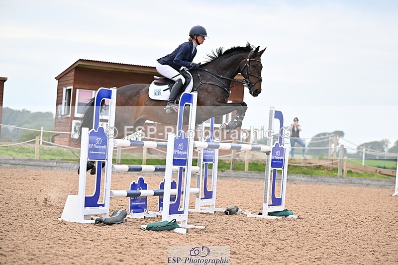 240828A-153224-01151 - Cls 5 Snr Foxhunter and 1.20m Open