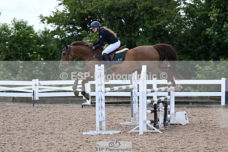 240619A-144808-00767 - Cls 4 Snr Newcomers and 1.10m Open