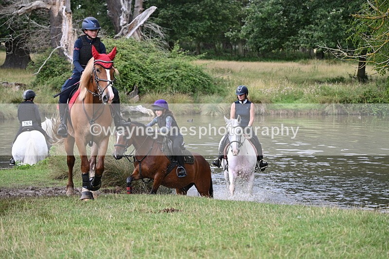 WJ7_4832 - Time at Water 13:26 to 13:59