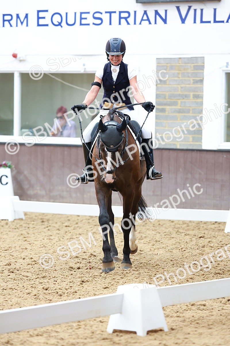 SBM_003856 - Para PYO Warm Up