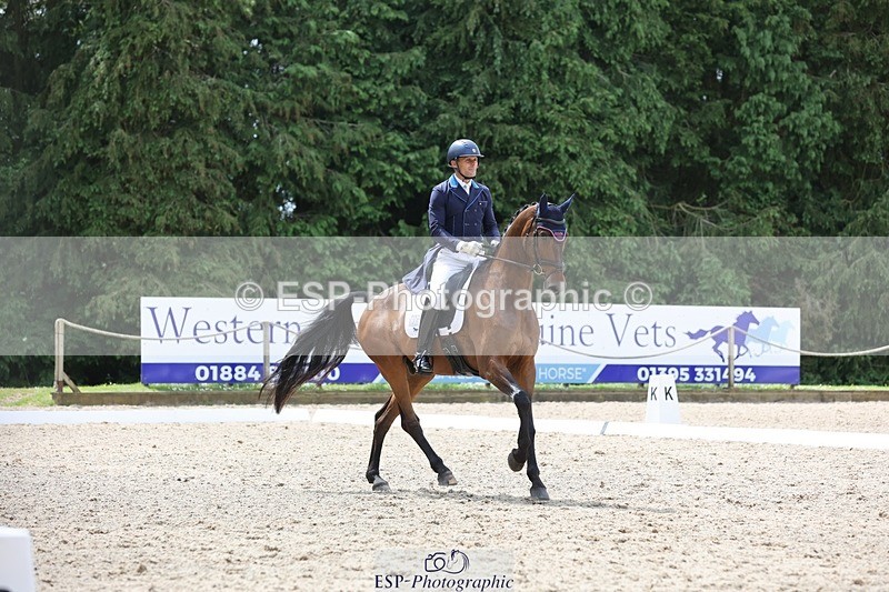 240523-125956-02489 - 301-CAMOUFLAGE-Alexander_Bragg