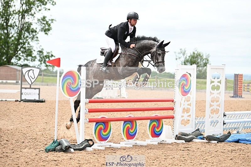 250611-125256-00560 - Cls 4 Snr Newcomers & 1.10m Open