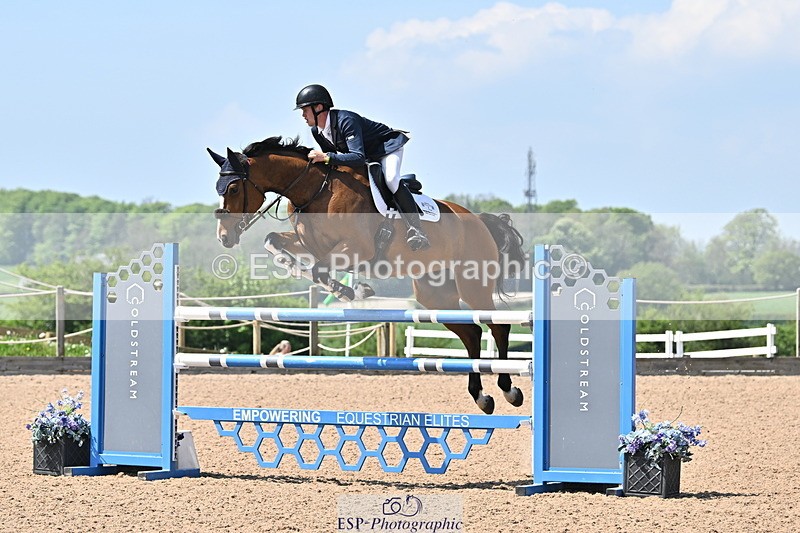 240509A-132733-02068 - Cls 10 National 1.30m Open