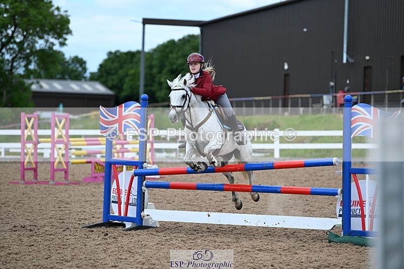 240608A-151604-01591 - Cls 11 Pony Newcomers and 1m Open