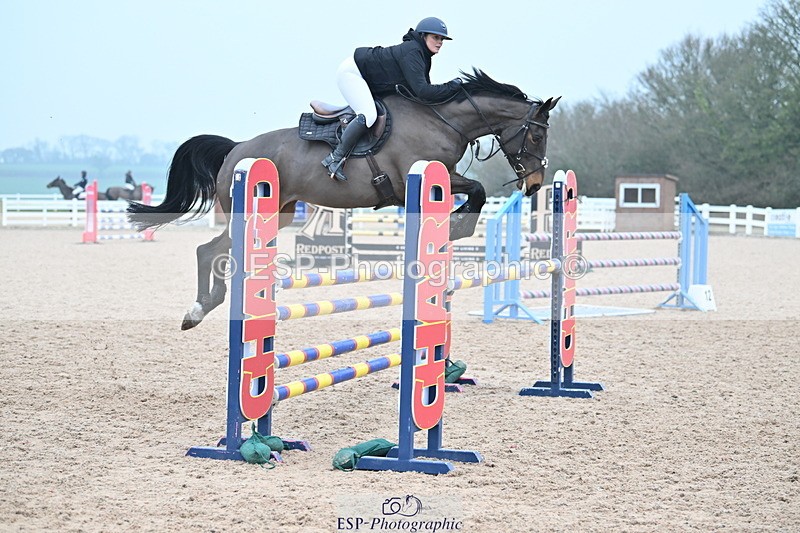 240113A-131512-02150 - Cls 12 Newcomers and 1.10m Open