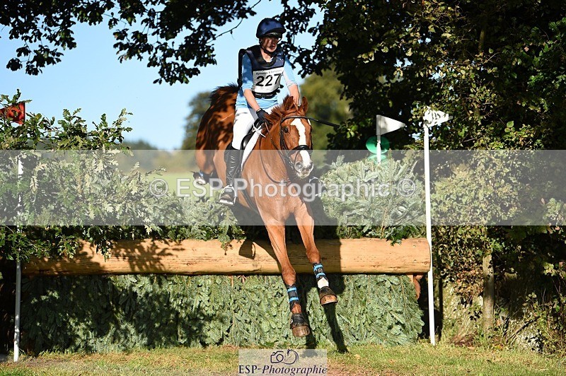 231022-103906-25497 - 227-DHI.GERARD.NITA-Danielle.Watt-XC