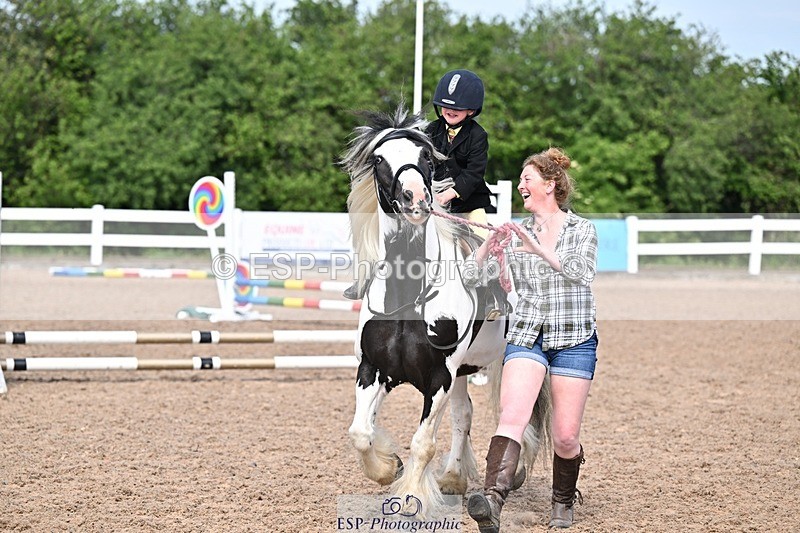 250517-102649-00713 - 40cm  LR