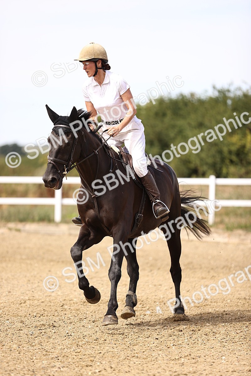 SBM_001072 - Class 4 - Senior Discovery - 1.00m Open