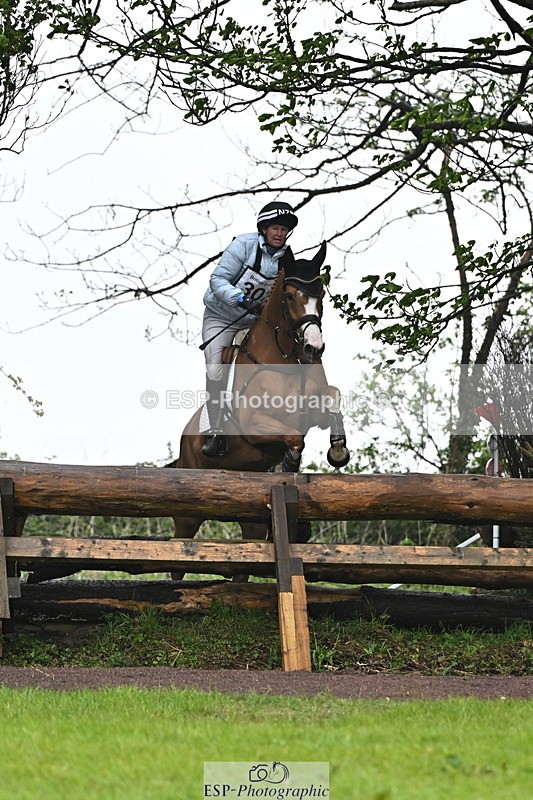 250418-154520-06830 - 302-Jonelle.Price-I.LIKE.IT.DE.ROHAN