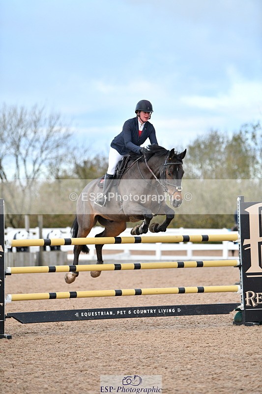 231110A-155217-01087 - Cls 7 National 1.30m Open