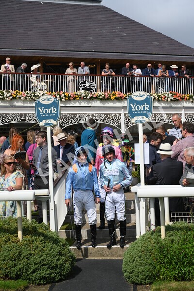 yr18082021r1-4 - Race 1 1.50pm Sky Bet & Symphony Group Stakes