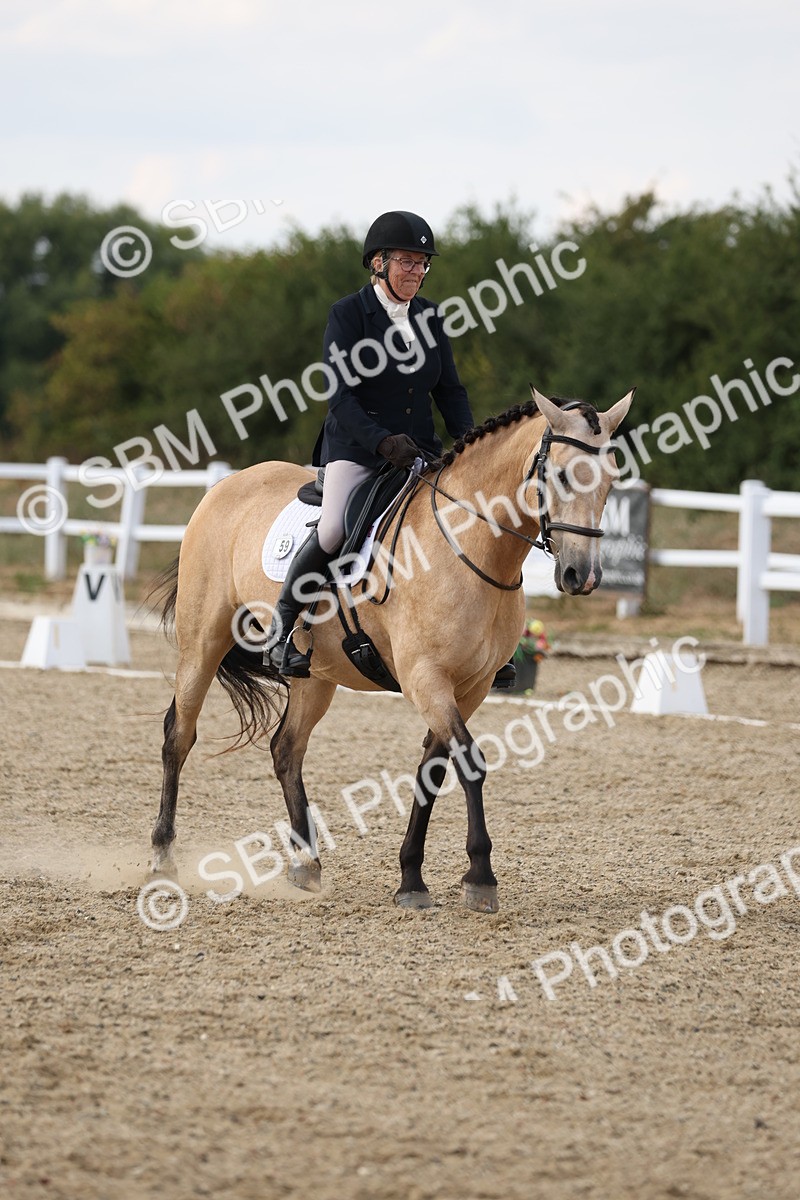 SBM_015675 - Class 6 - E5 Silver 15.54.16.58
