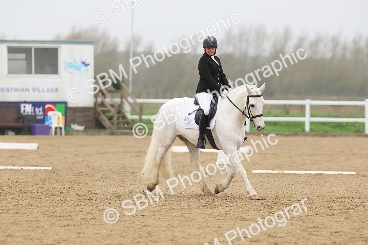 SBM_002641 - Class 6-7 - Novice 34-Elementary 42