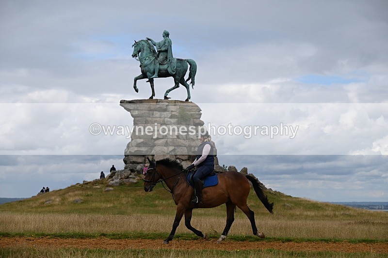 DSC_9122 - Time at Statue 14:33 to 15:10