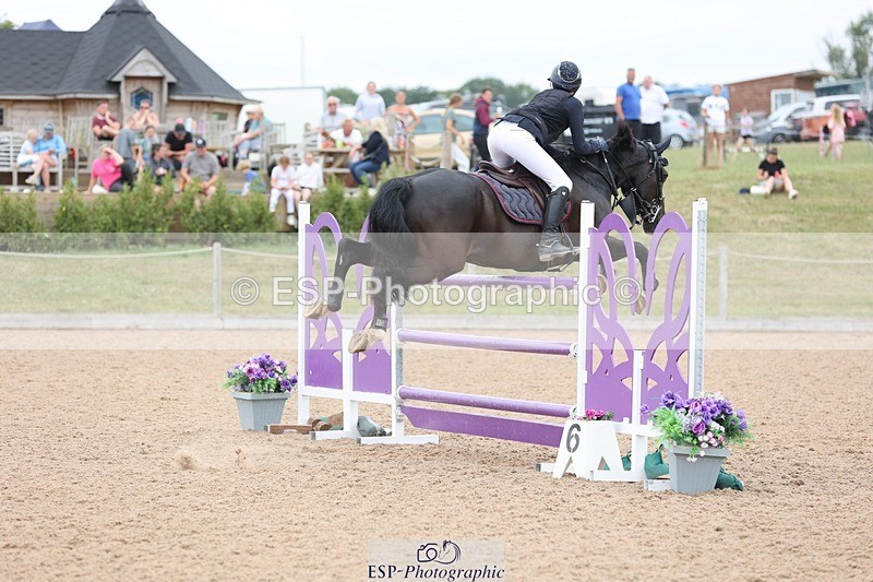 250629-133323-12141 - Cls 28 Pony Foxhunter Jump Offs & Presentations
