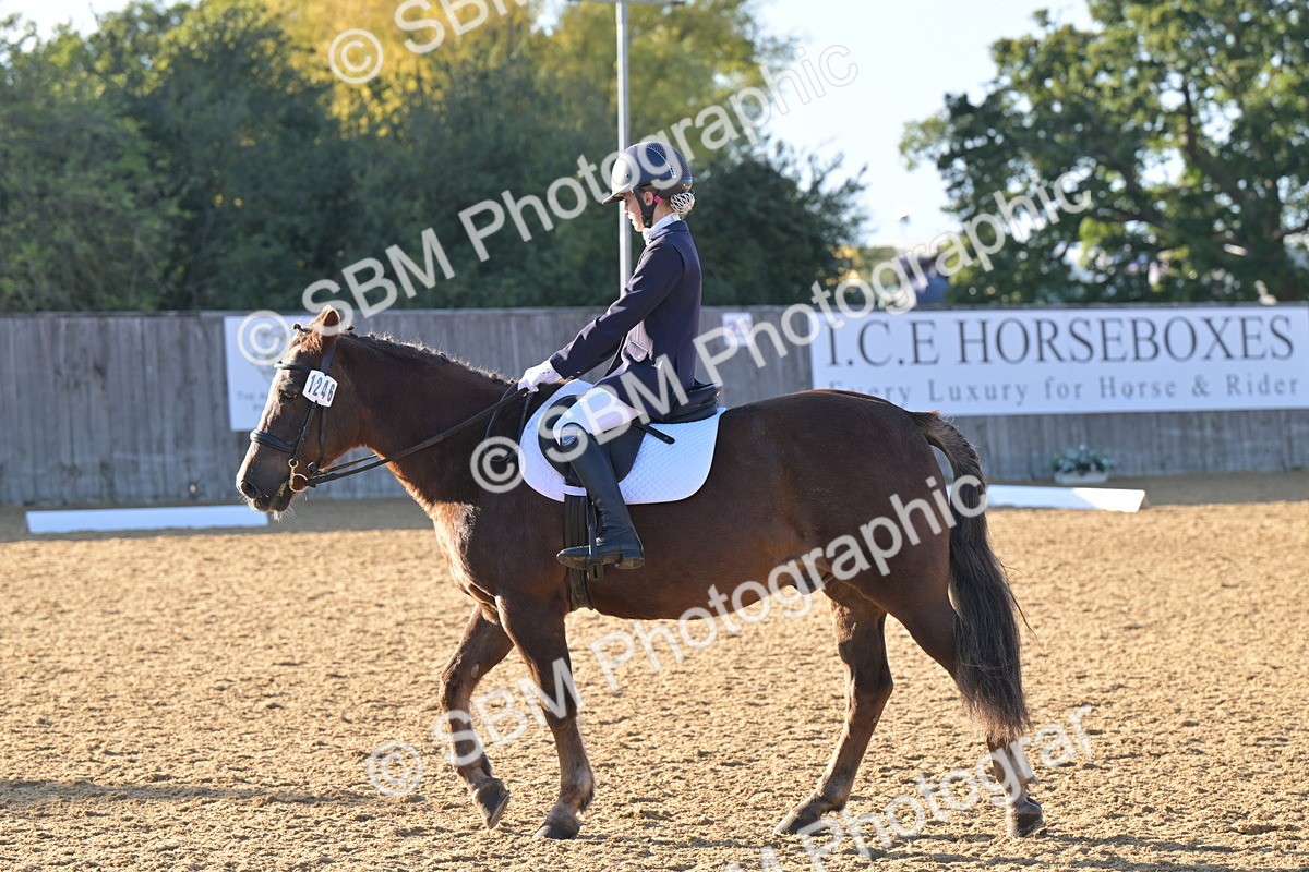 SBM_13086 - D3 - Small Tour Championship Intro 3