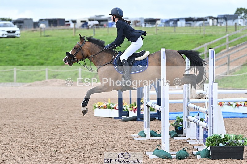 240628A-165625-01582 - Cls 5 Stepping Stones 128cm + 138cm