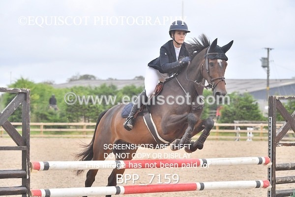 BPP_7159 - CLASS 4 Senior Newcomers/ 1.10m Open