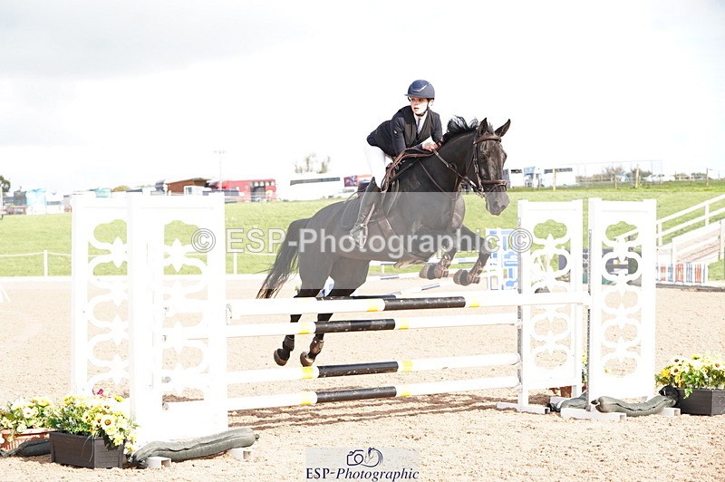 241004A-113158-00241 - Fri 02 Snr 1.05m Open