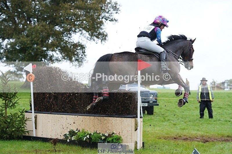 231021-124550-17028 - 466-SPARHANGER.VELVET-Tichy.Sanders-SC+XC