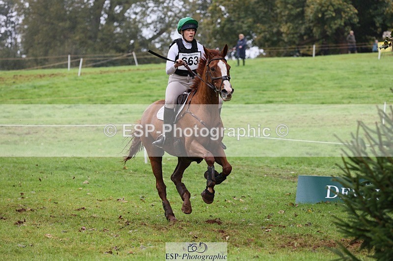 231021-112251-15732 - 663-GROOVY.GUY-Hannah.Watson-SC+XC