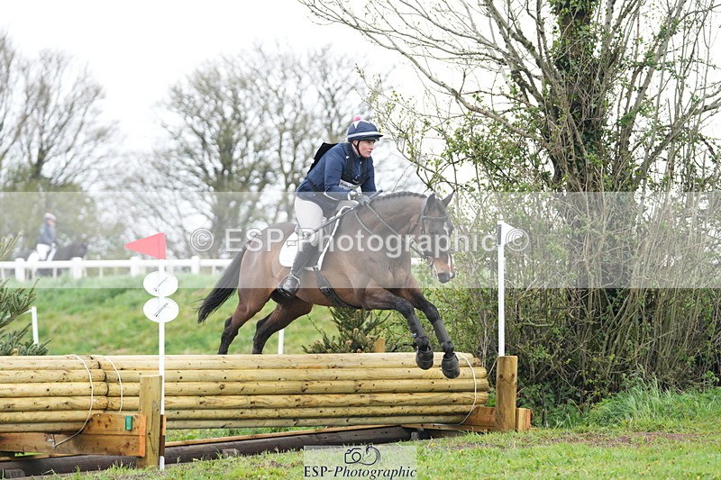 250419-092550-08166 - 451-Alexandra.Garner-LADY.VALTAS