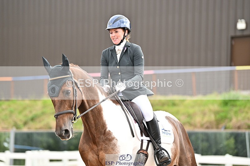 240817A-110323-07273 - 132-Nicky.Turriff-Witchcombe.Music.Man