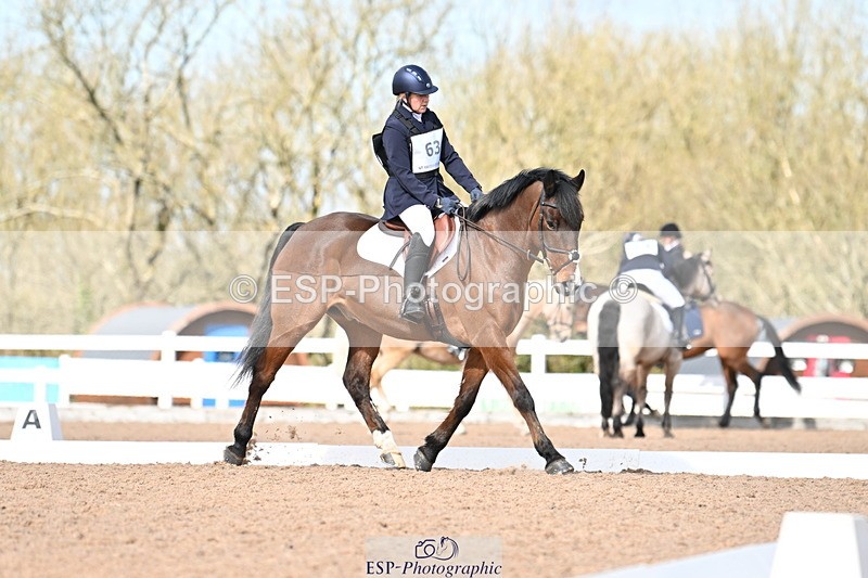 240324A-131802-03338 - Novice 28, 13.00 to 14.00