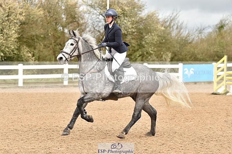 240403A-104406-00063 - Cls 1 British Novice and 90cm Open