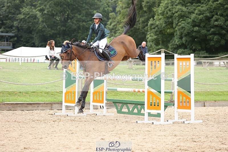 240817-160101-02458 - 06A Snr Fox 1.20m open