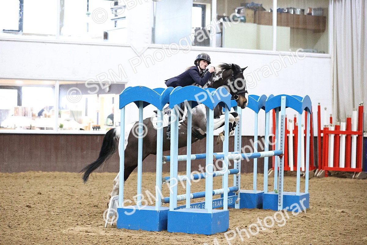 SBM_000826 - Class 4 - Blue Chip Pony Newcomers - 1.00m