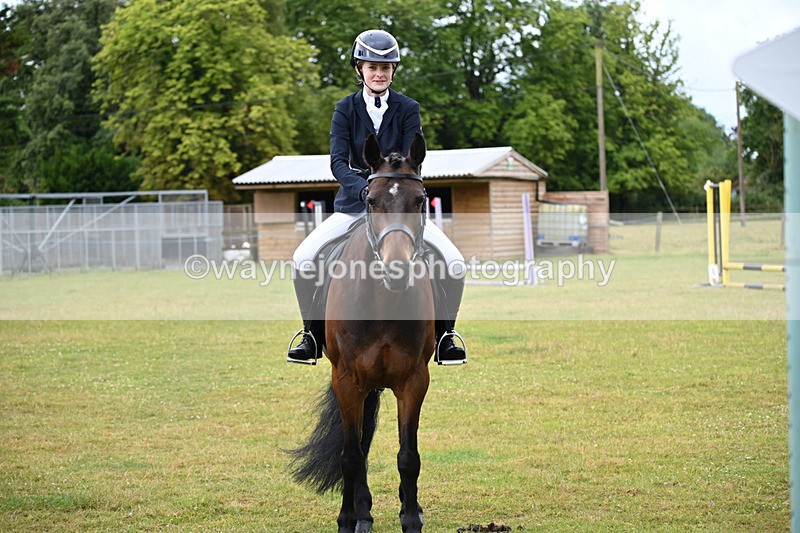 WJ6_8608 - Class 9 Tack & Turned out