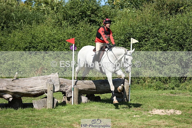 240811A-112334-01657 - 061-